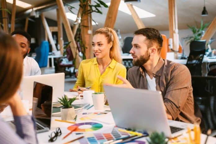 Business en ligne : pourquoi passer par une agence web