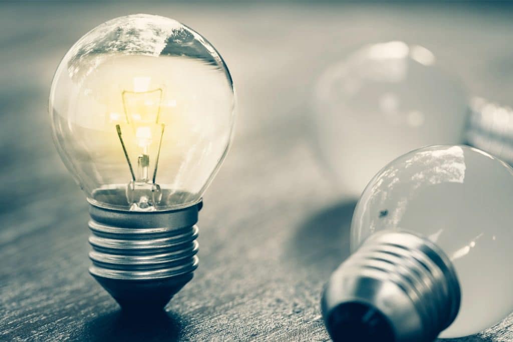 Voici le guide ultime pour choisir le bon type d'ampoules LED et économiser sur votre facture d'électricité