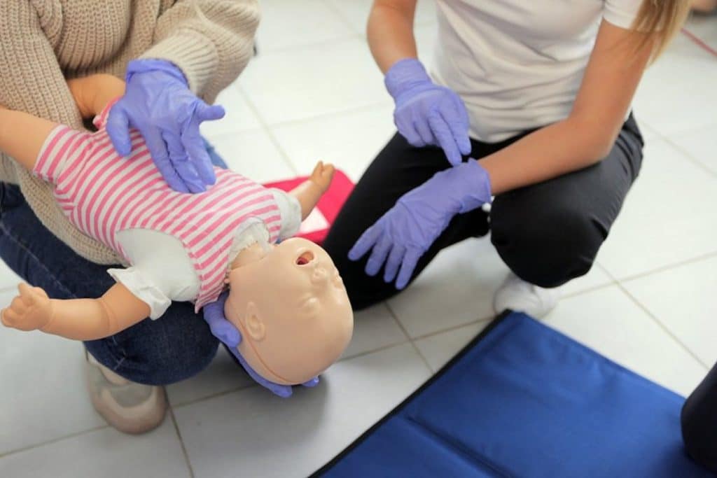 Gardez vos enfants en sécurité à la maison : 10 conseils pour prévenir les accidents domestiques