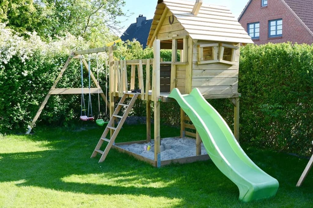 10 conseils pour créer un espace de jeu sécurisé pour vos enfants dans le jardin