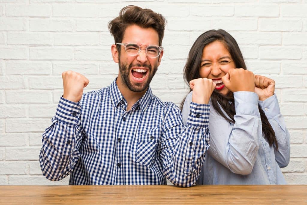 Gérer les finances en couple : 10 conseils pour une communication financière saine