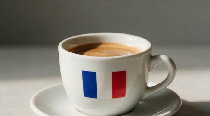 Le café pousse aussi en France : Bourbon pointu, bonifieur de Guadeloupe et café d’Agaete Café français